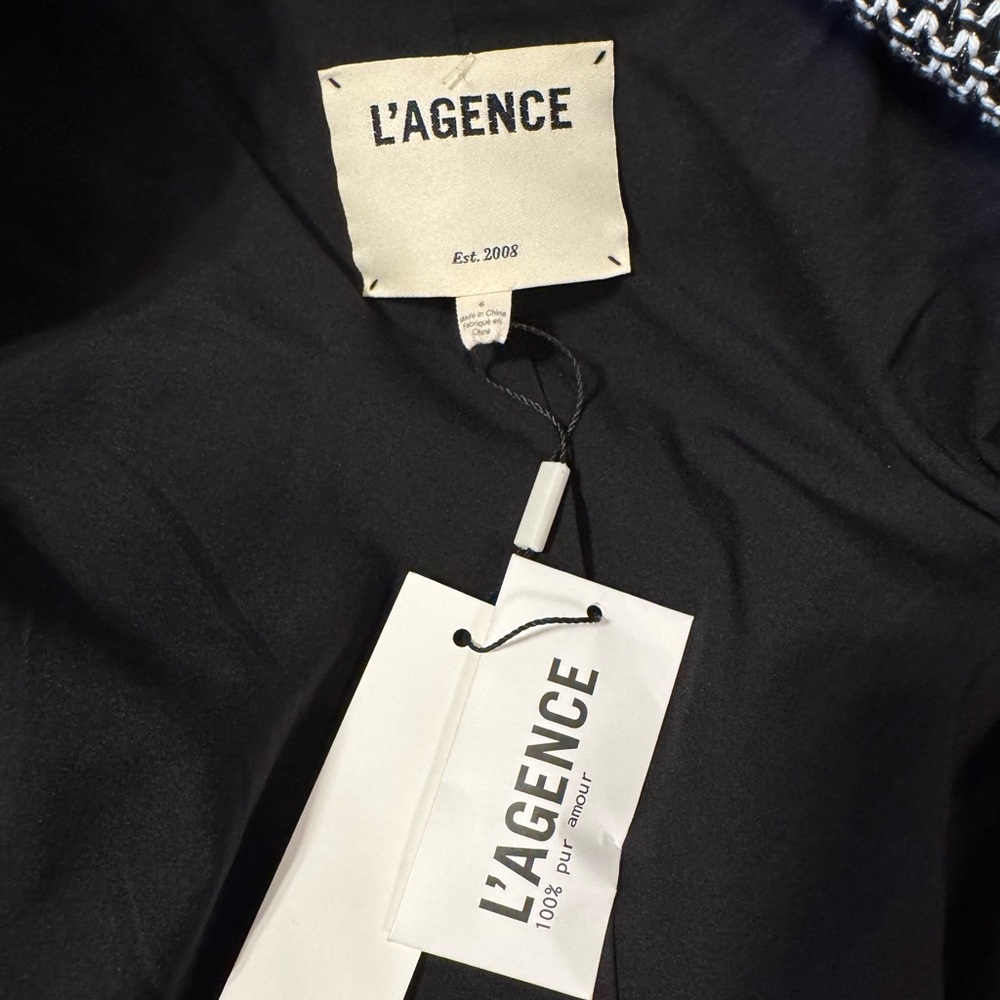 NEW L’agence Riva Double Breasted Knit Blazer - Picture 12 of 15